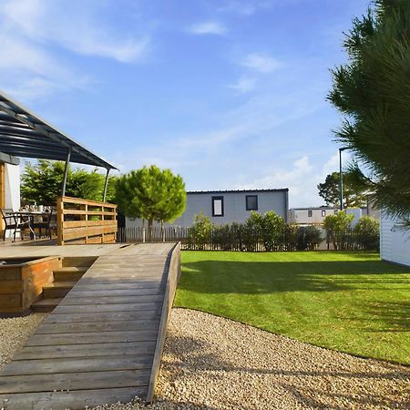 Beau Chalet Pour 4 Pers - Acces Piscine Chauffee Brétignolles-sur-Mer Exteriör bild